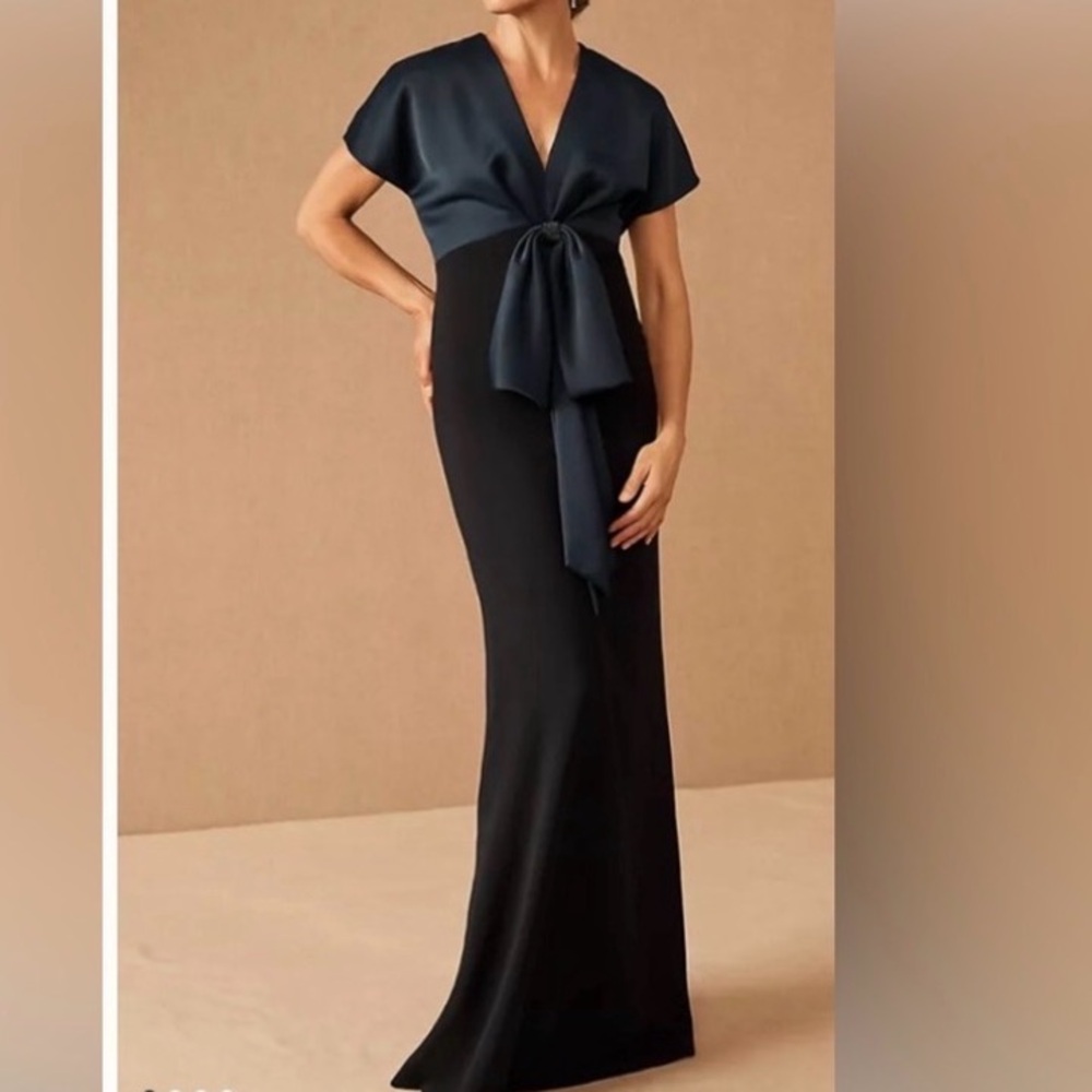Sachin + Babi Elegant Formal Blue / Black Dress Size 4